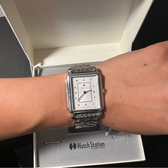 MICHELE Watch Deco II Diamond Bracelet Watch w/ Extra Links 18 mm strap size - Picture 4 of 9